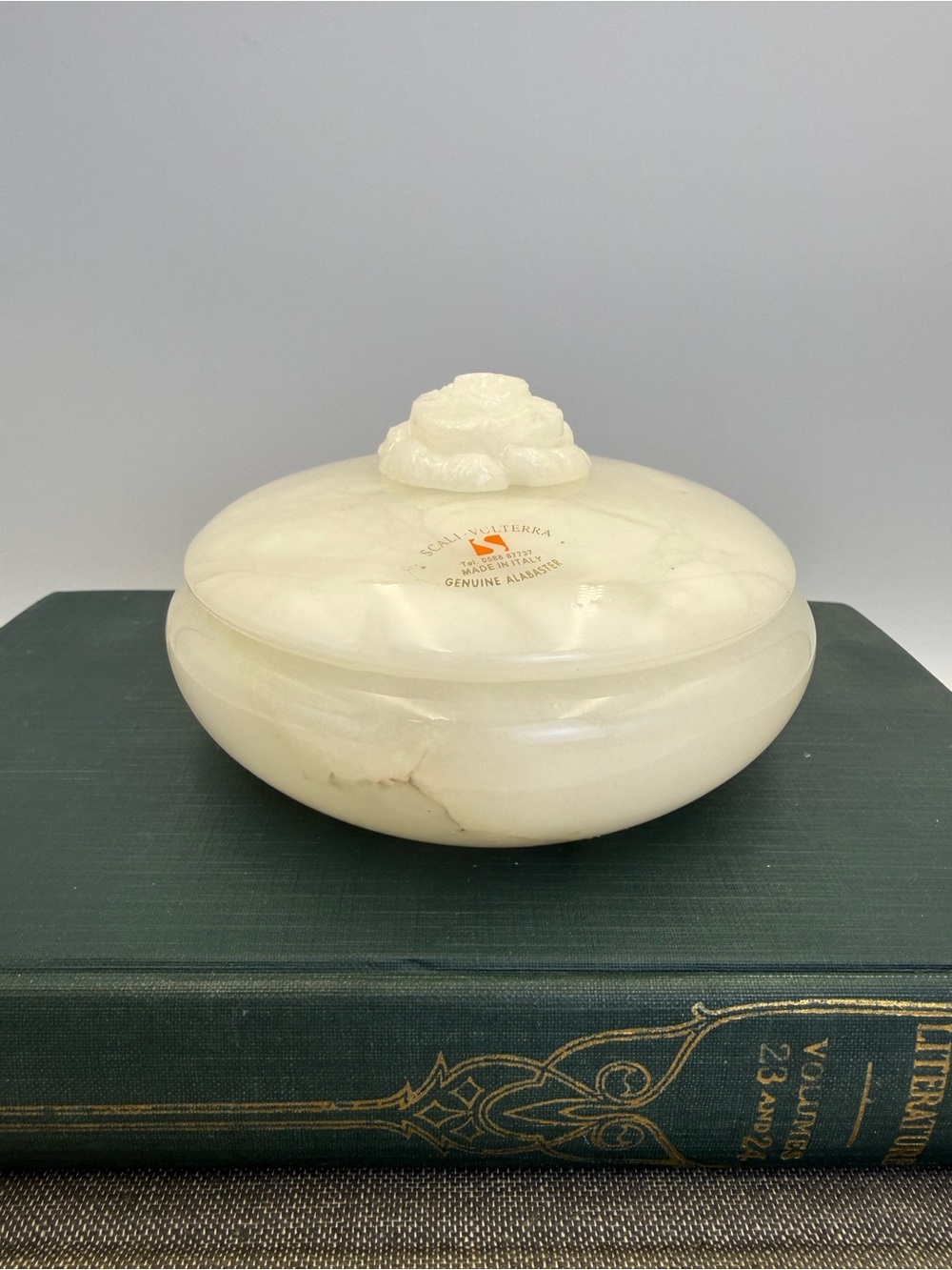 Scali Volterra Genuine Italian Alabaster Trinket Dish w/ Carved Flower